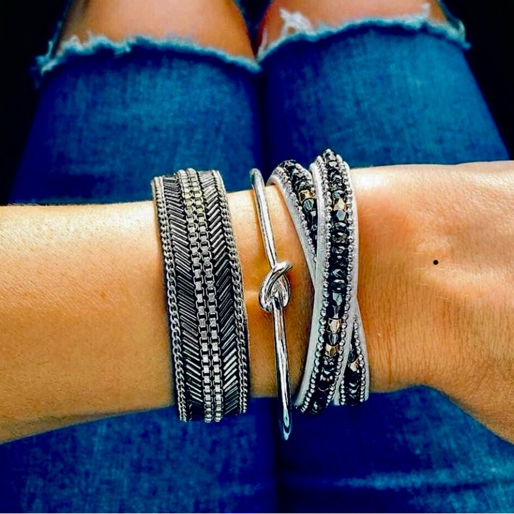 STELLA AND DOT CARTER BRACELET
